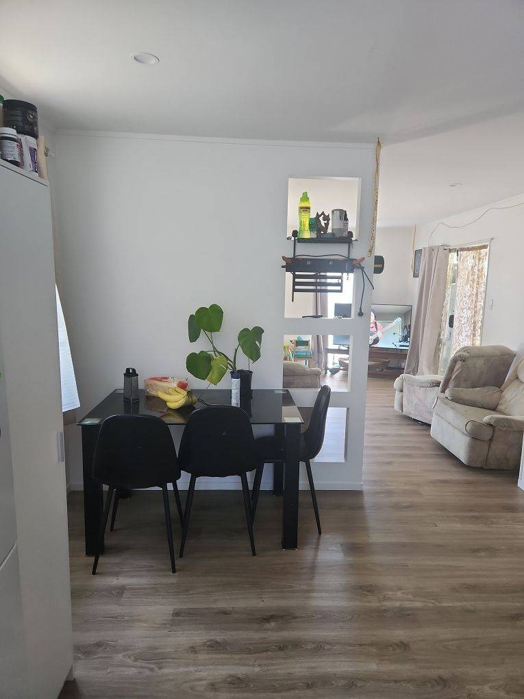 Weymouth - 3 Bedroom Home With Spacious Section photo