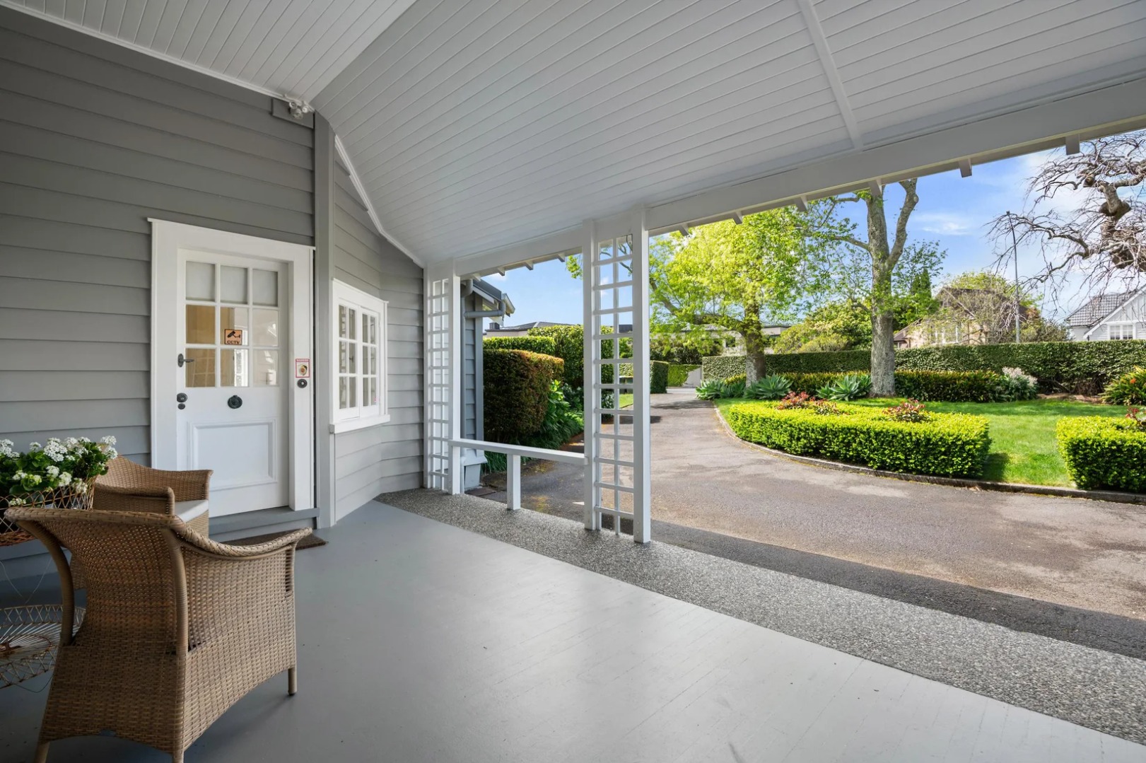 REMUERA - 4 Bedrooms Big House  photo