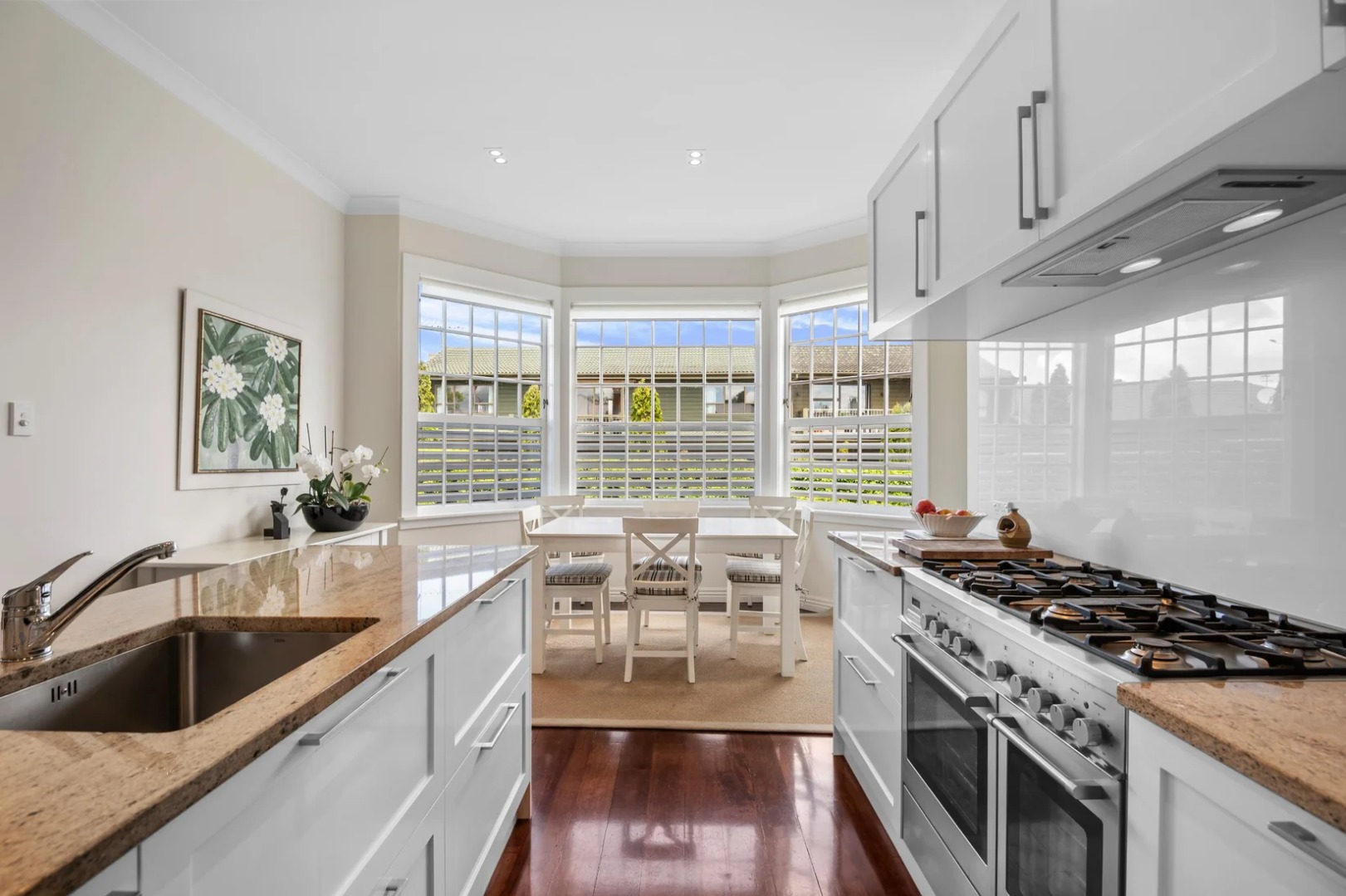 REMUERA - 4 Bedrooms Big House  photo