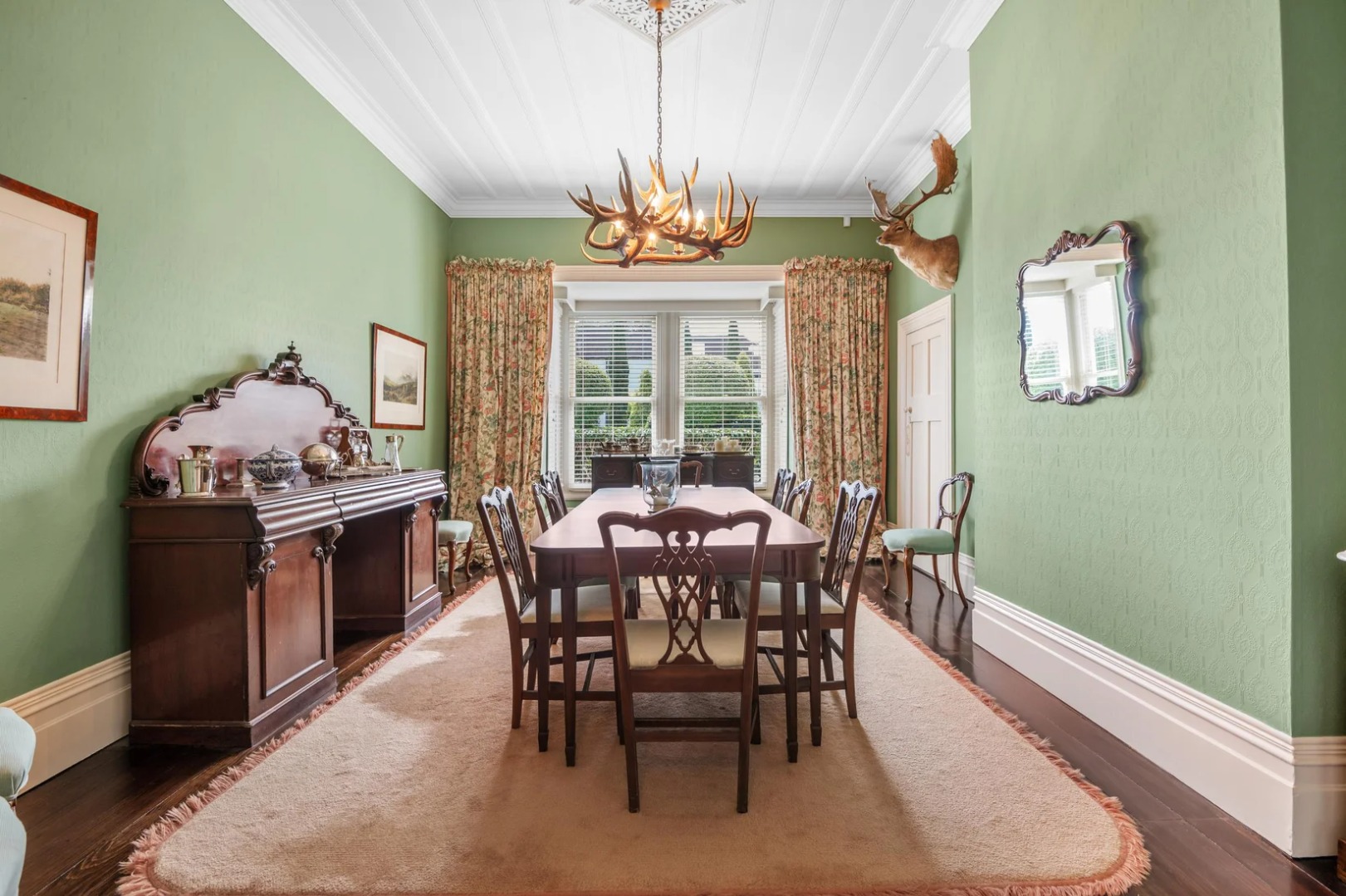 REMUERA - 4 Bedrooms Big House  photo