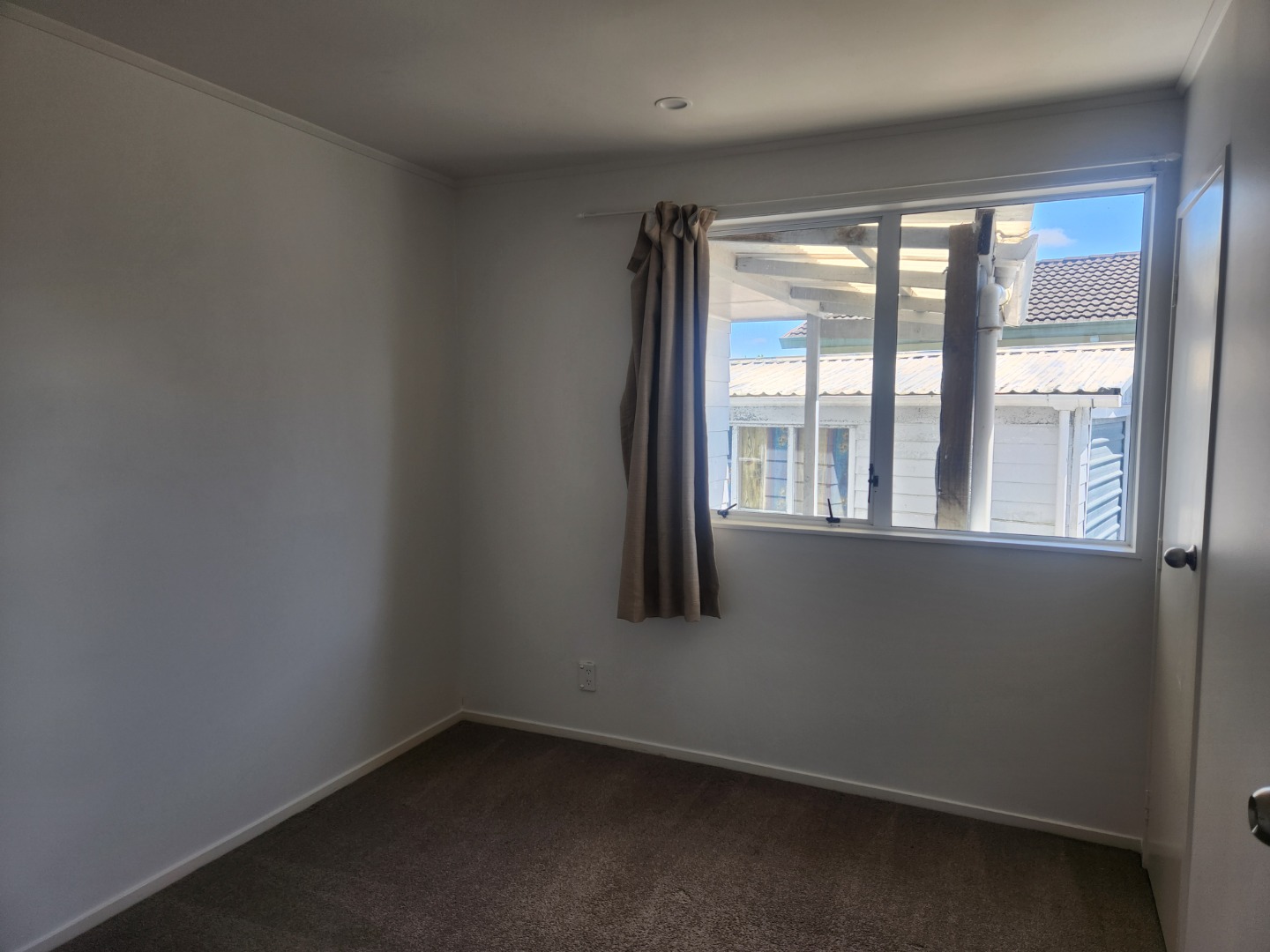 Weymouth - 3 Bedroom Home With Spacious Section photo