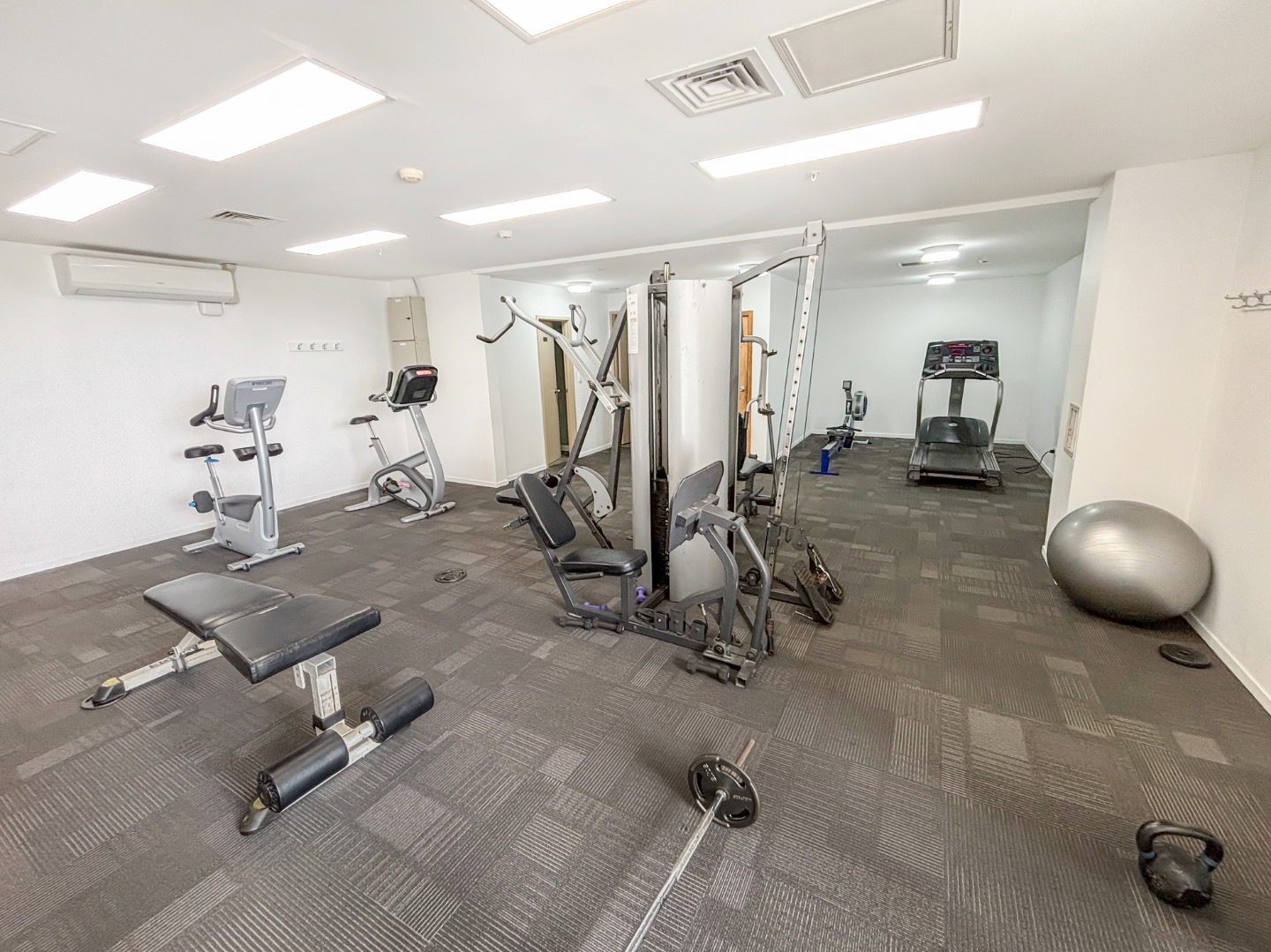 CITY CENTRE, 1 Bed + 1 Car park photo