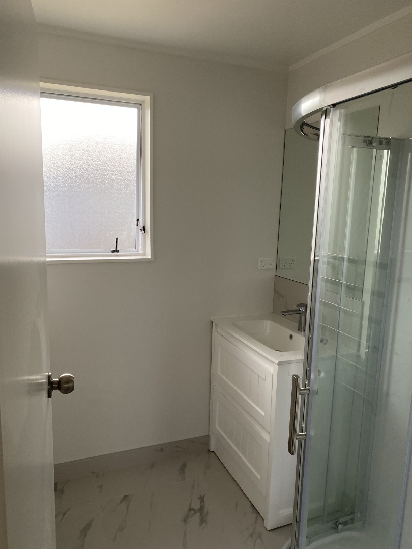 Weymouth - 3 Bedroom Home With Spacious Section photo