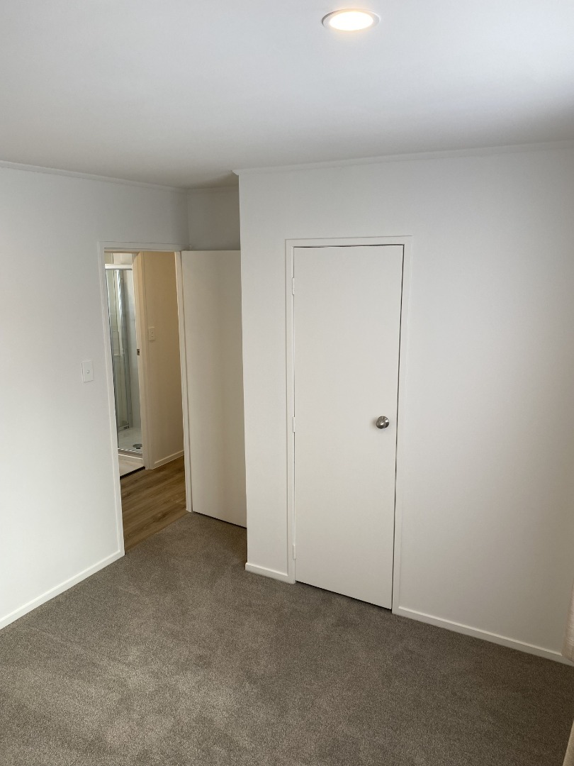 Weymouth - 3 Bedroom Home With Spacious Section photo