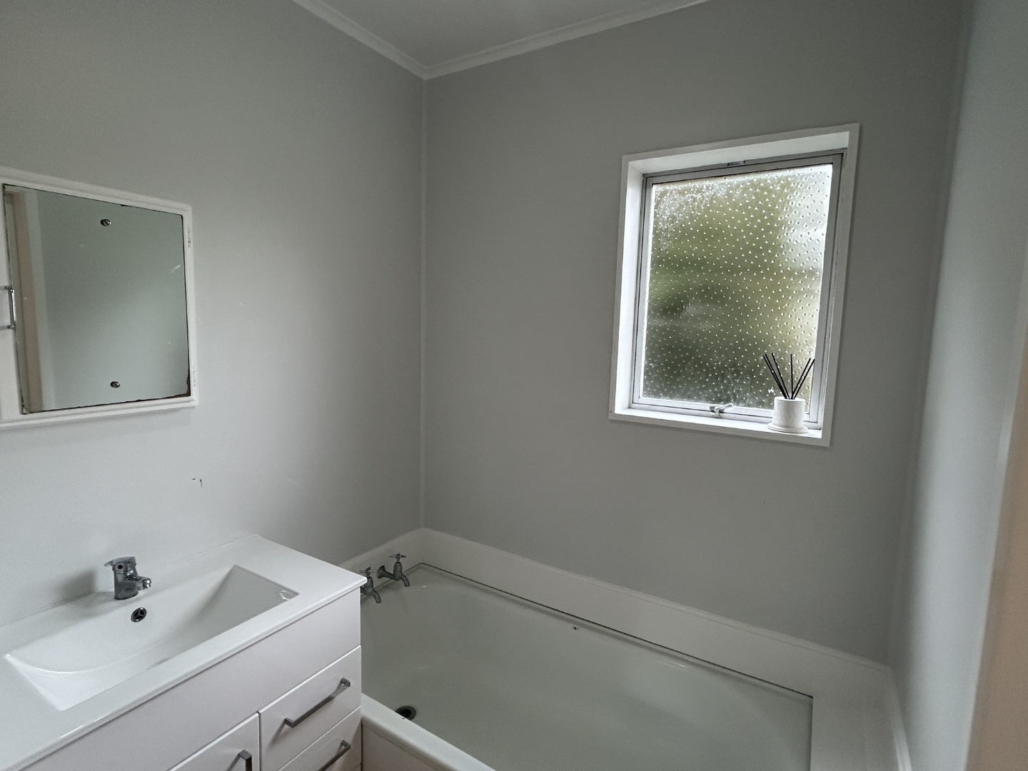 TE ATATU PENINSULA - Harbour view 3 bedroom photo