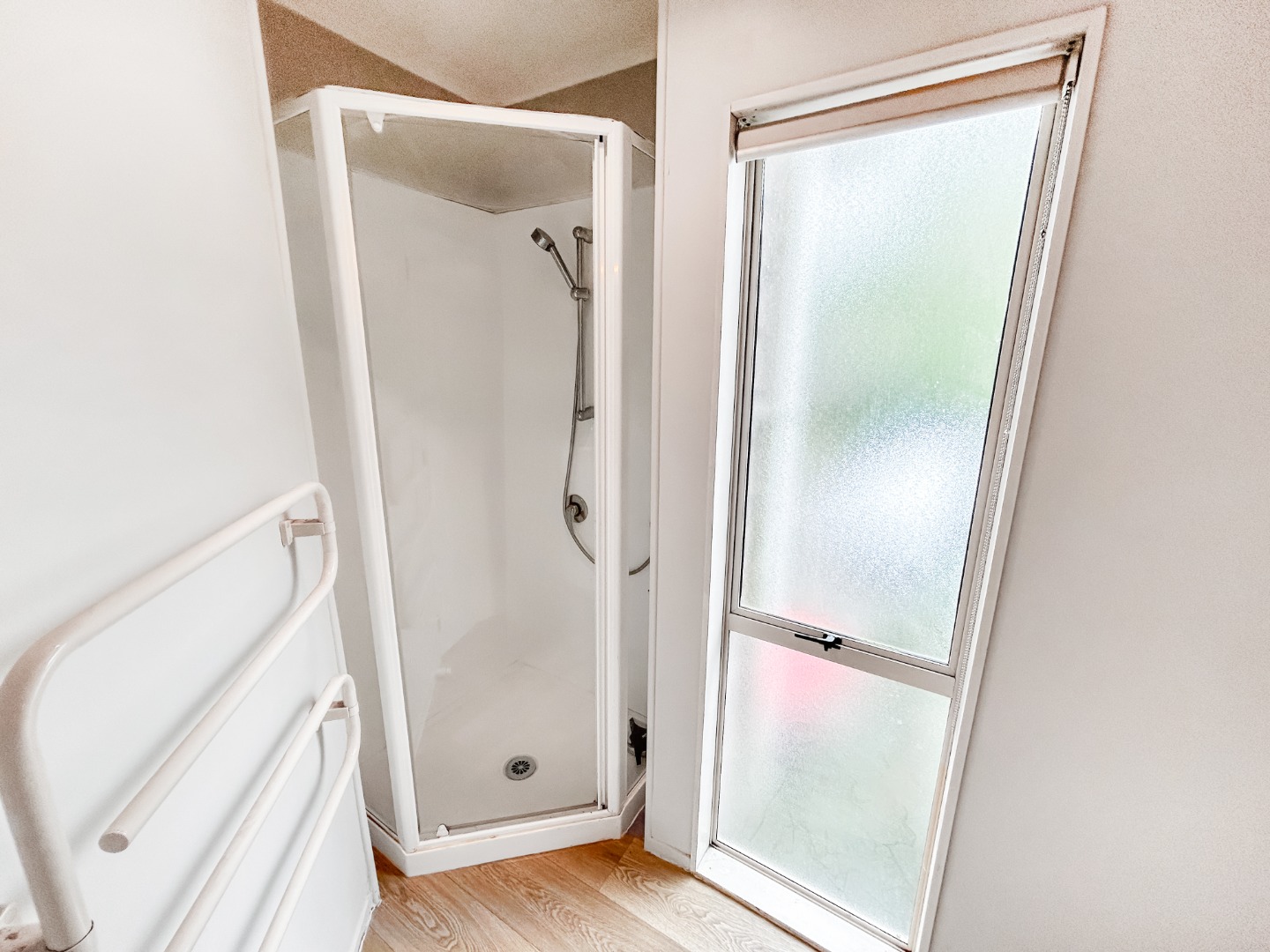 REMUERA - 3 bedroom home in double grammar zone photo