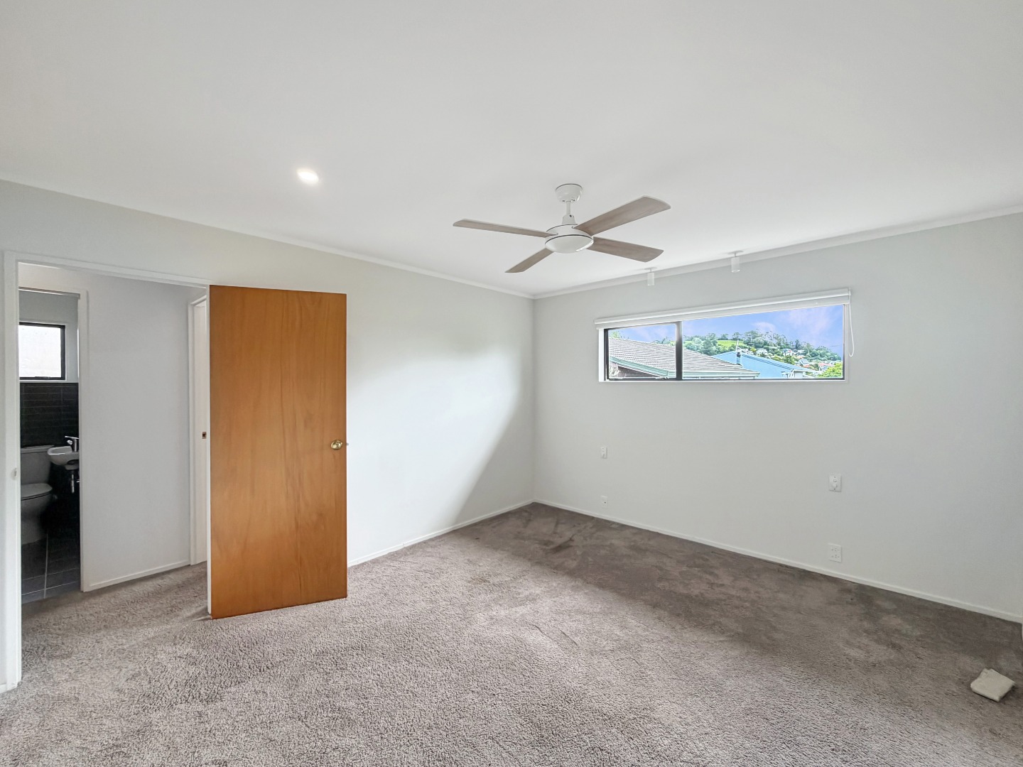 Spacious 3-Bedroom house in Prime Sandringham Location photo