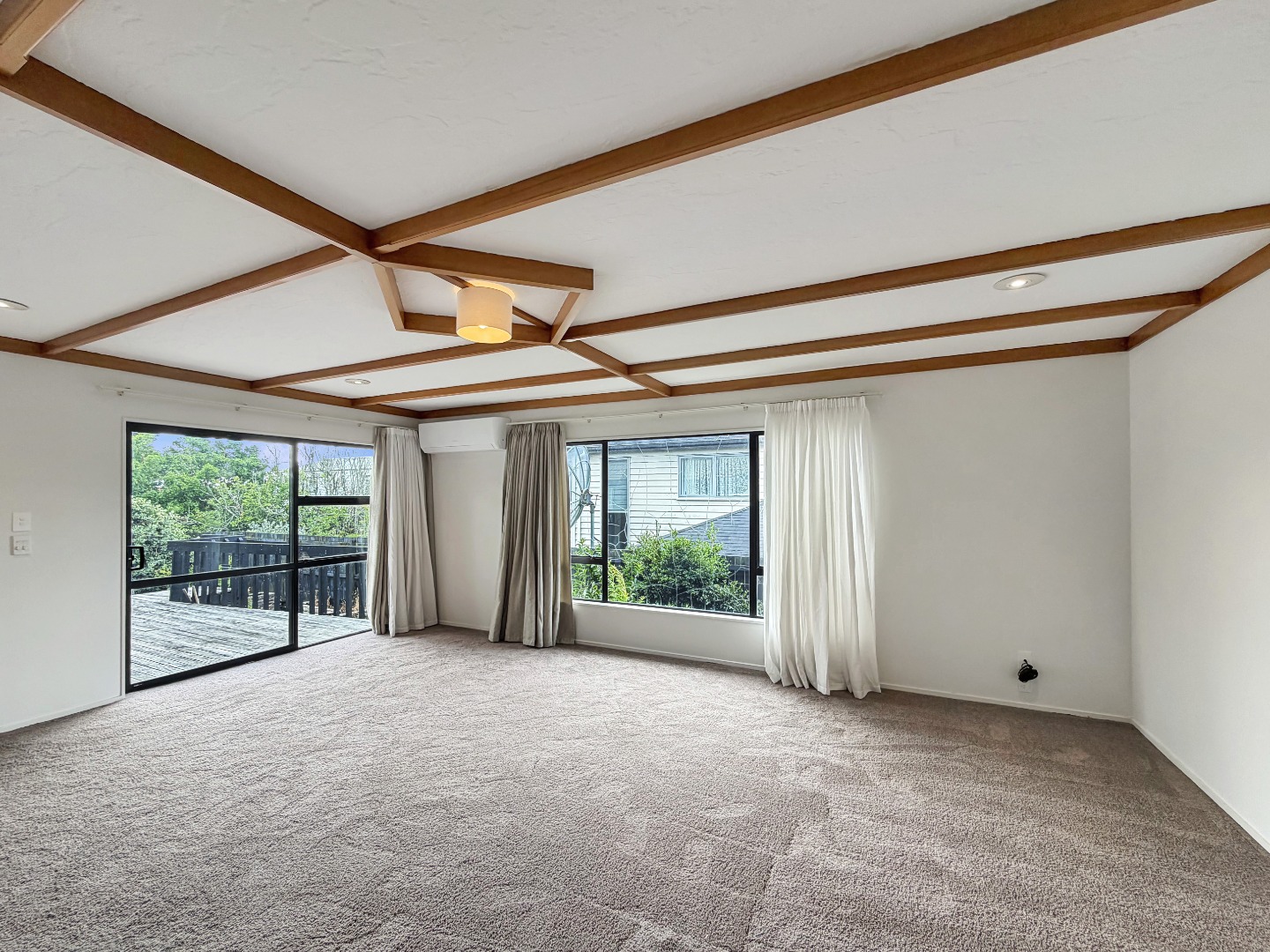 Spacious 3-Bedroom house in Prime Sandringham Location photo