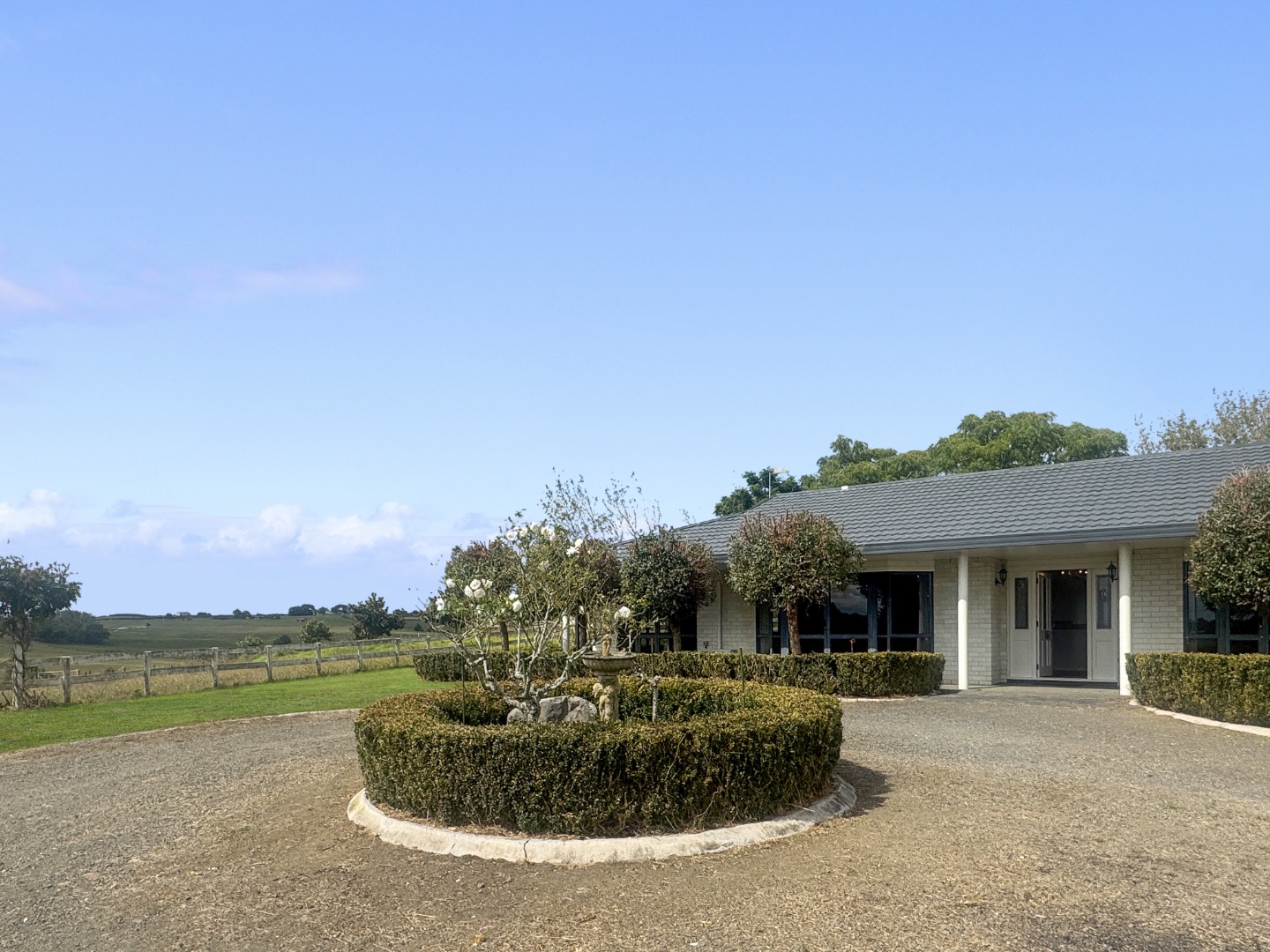 Kingseat, 4 bedroom  photo