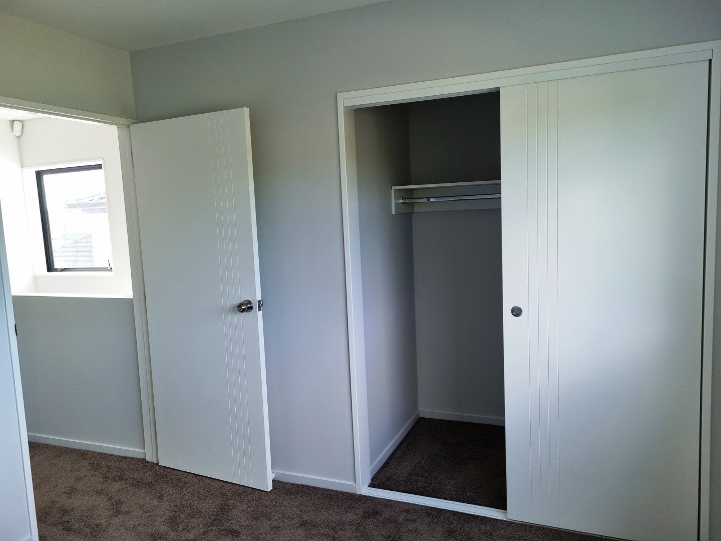 New Townhouse 3bdrm/2bthrm/garage photo