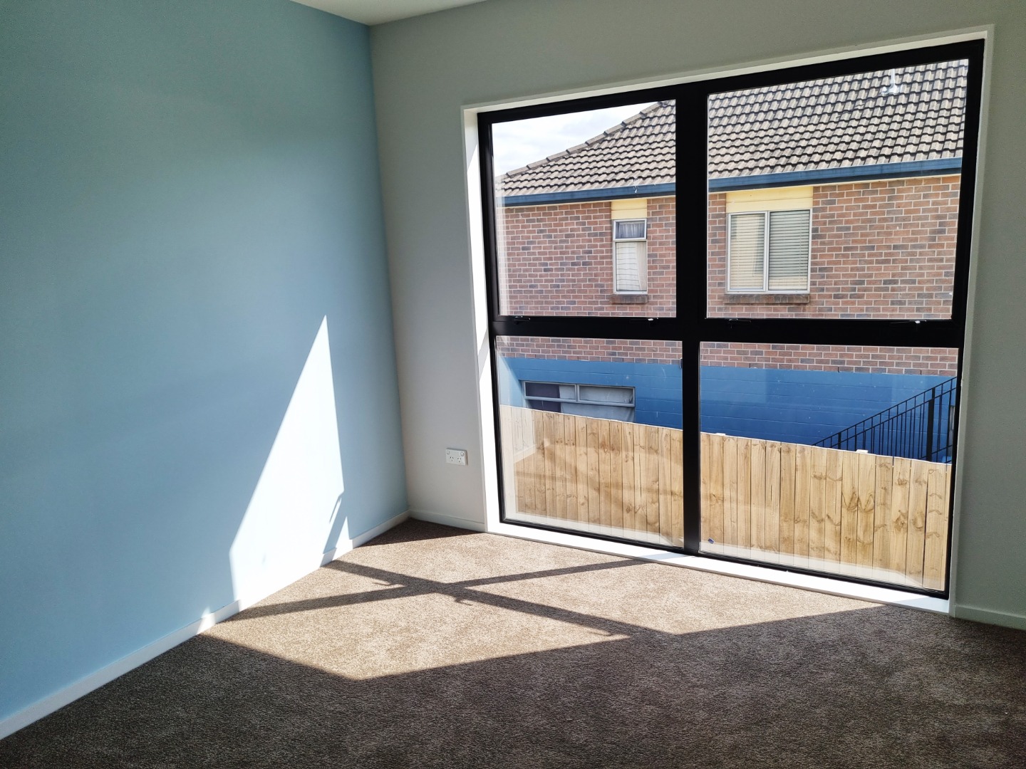 New Townhouse 3bdrm/2bthrm/garage photo