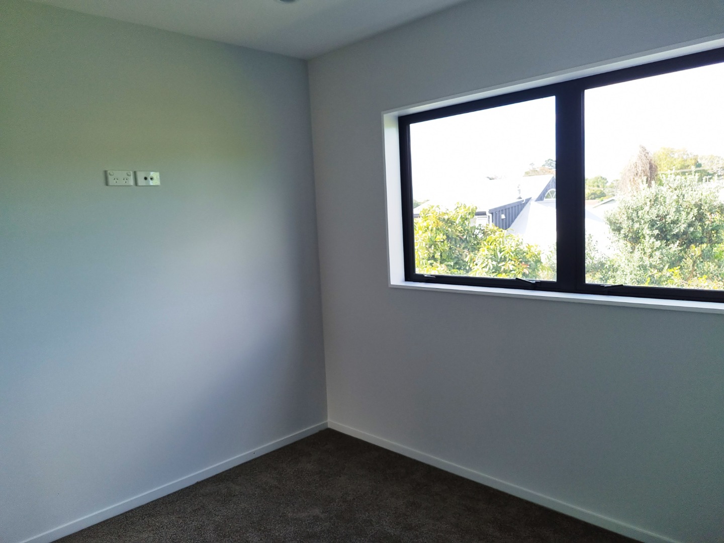 New Townhouse 3bdrm/2bthrm/garage photo