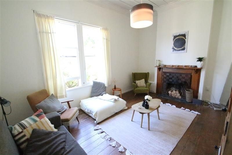 Sunny Grey Lynn 4-Bedroom Home on Fisherton Street photo