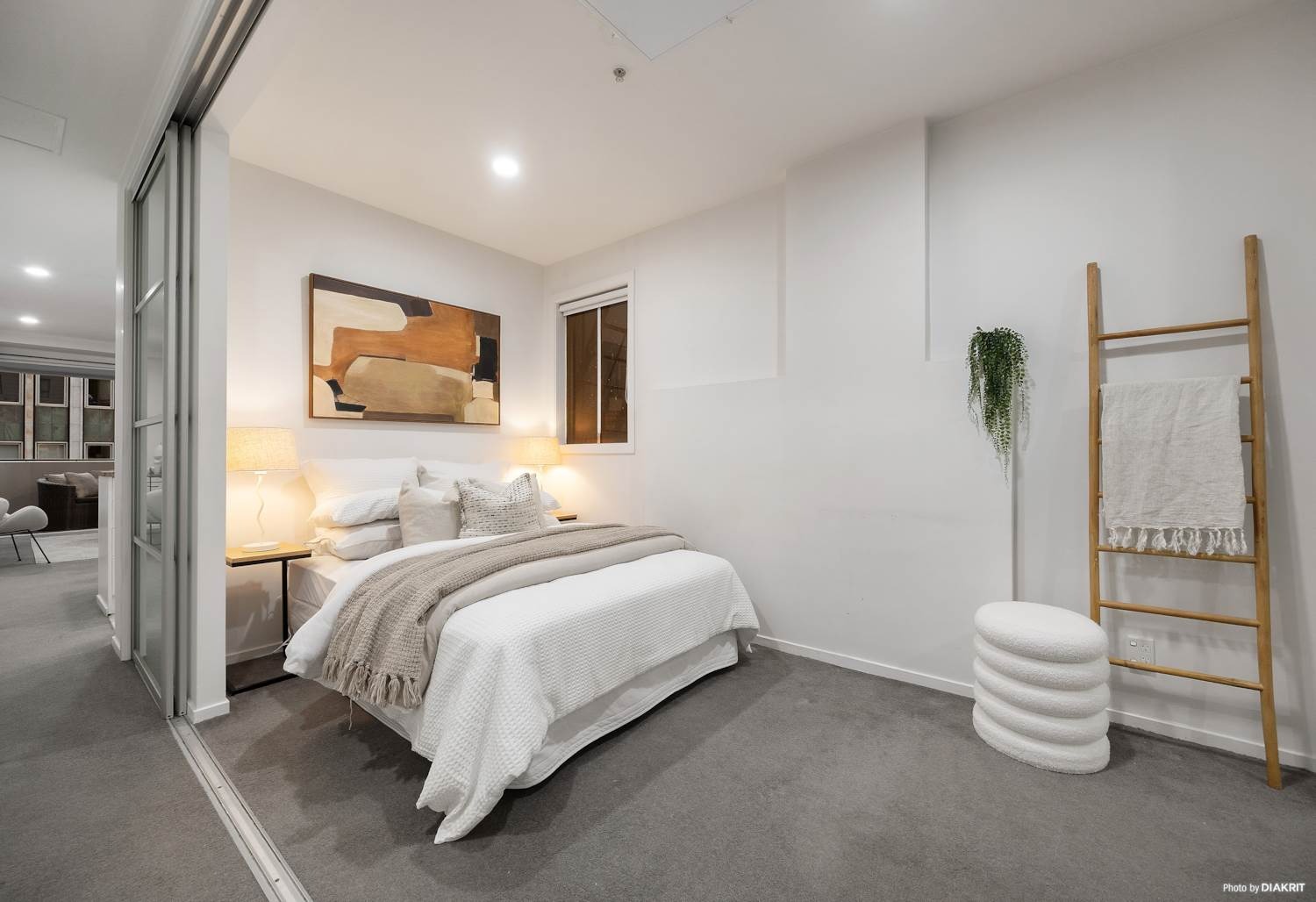 Stylish One-Bedroom Apartment in Portland Tower  photo