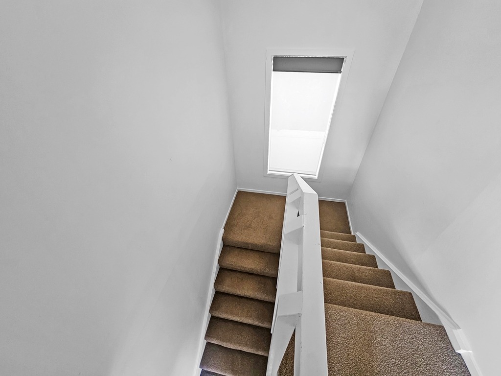 MEADOWBANK:   Meadowbank Road  Three Bed Townhouse in this sought after location  photo