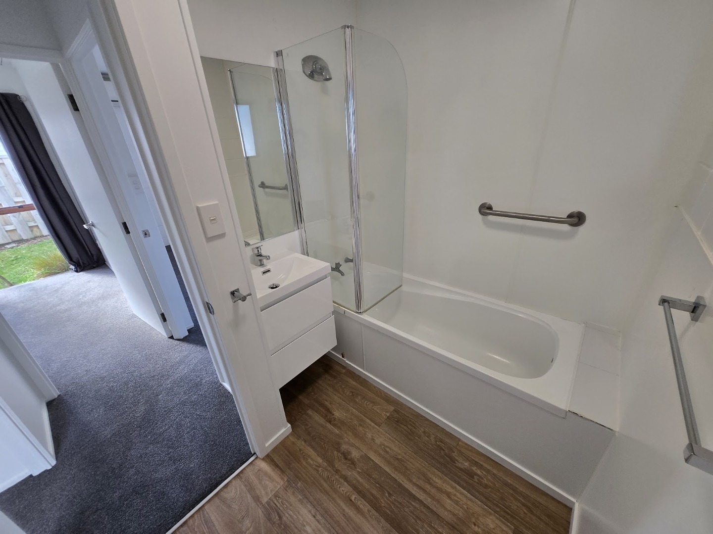 PAKURANGA HEIGHTS - Two Bedrooms photo