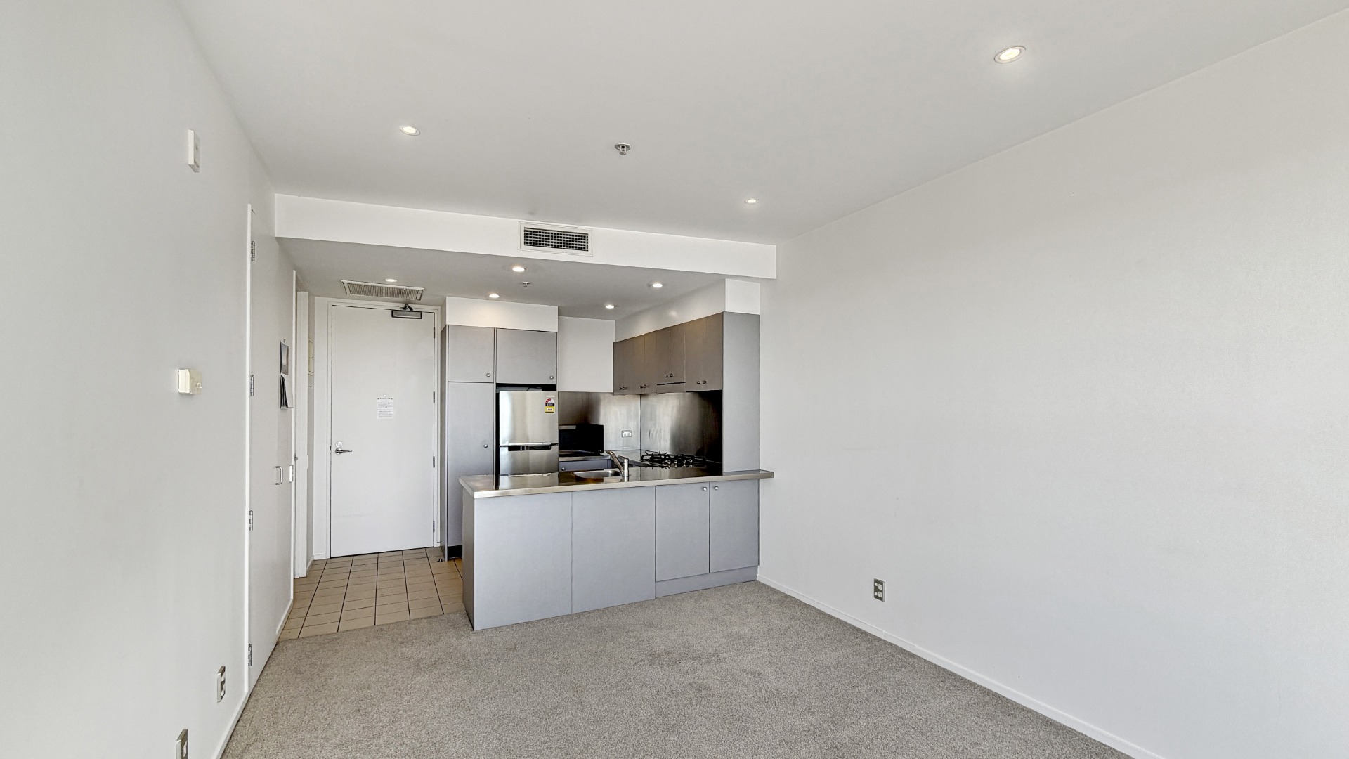 The Mirage - 1 Bedroom, 1 Bathroom, 1 Carpark, Unfurnished photo