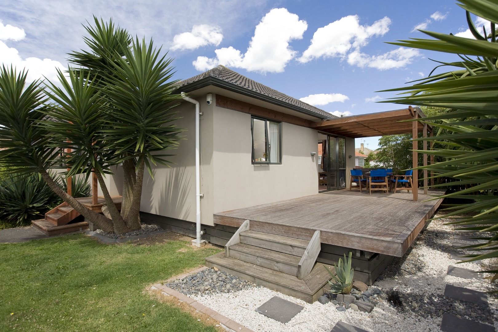 POINT ENGLAND - 3 bedroom home photo