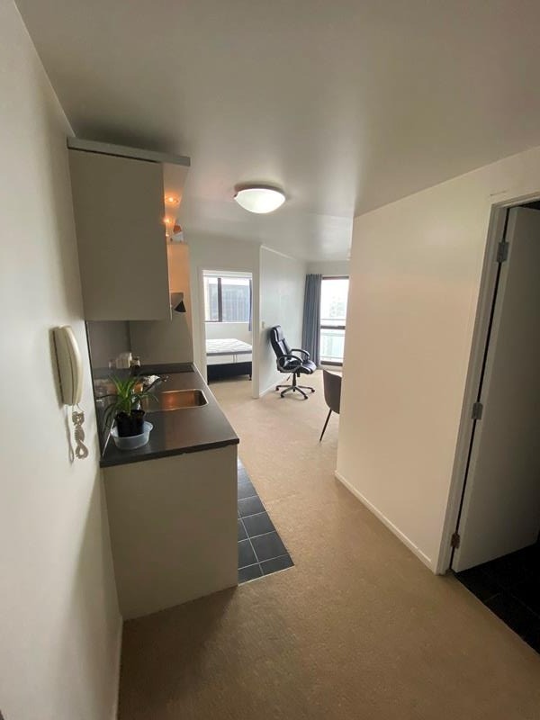 City Centre - 3 Bedrooms Secure Building! Water Included! photo