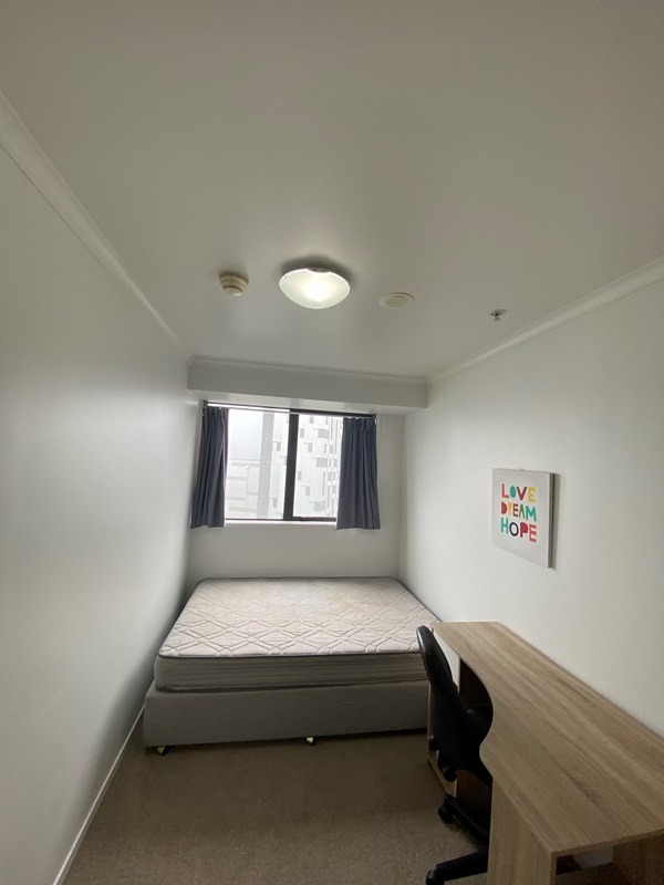 City Centre - 3 Bedrooms Secure Building! Water Included! photo