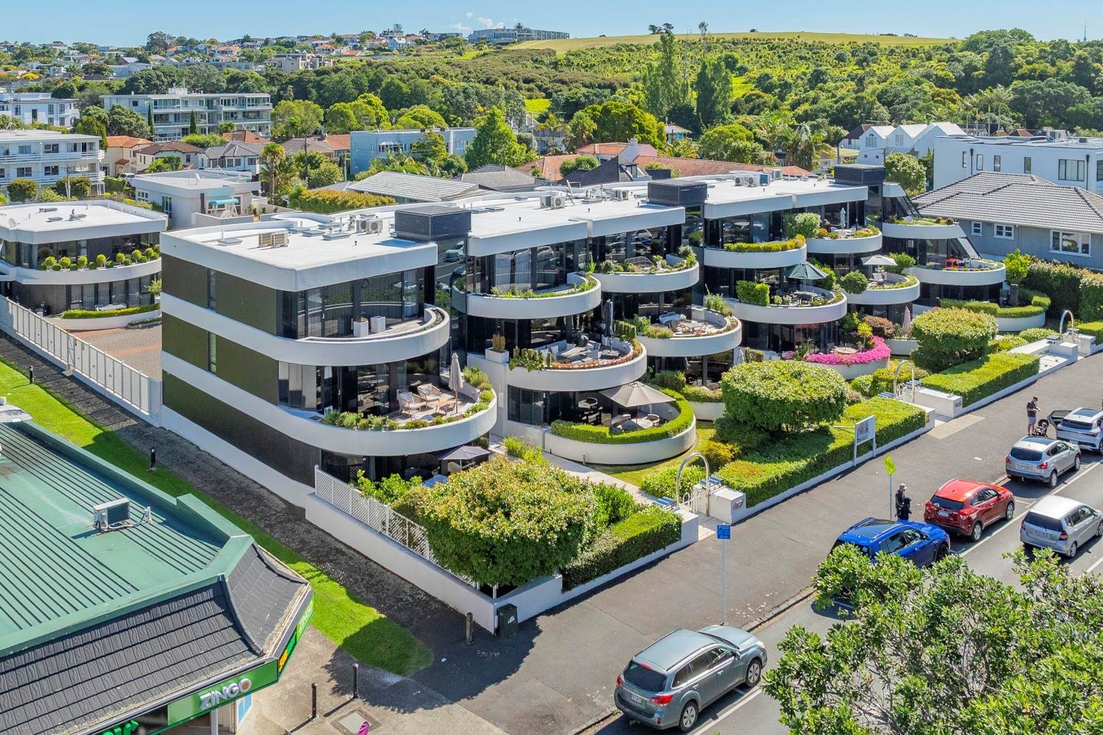 Beachfront Executive Living in the Heart of Mission Bay photo