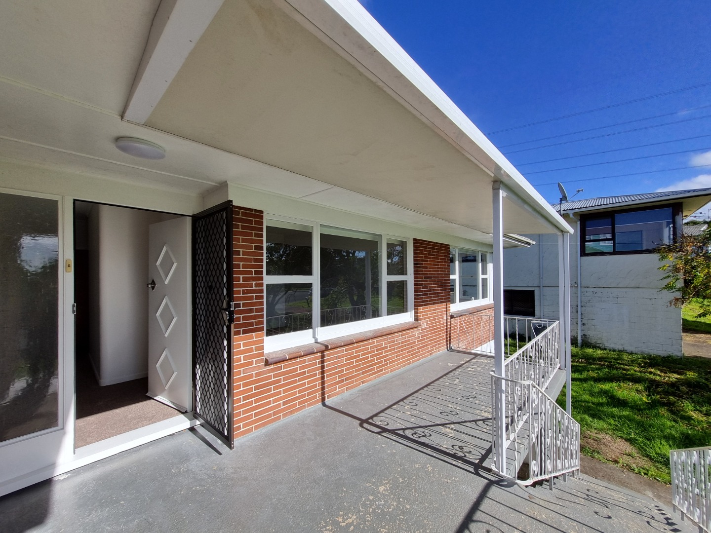 Spacious 3-Bedroom Home photo