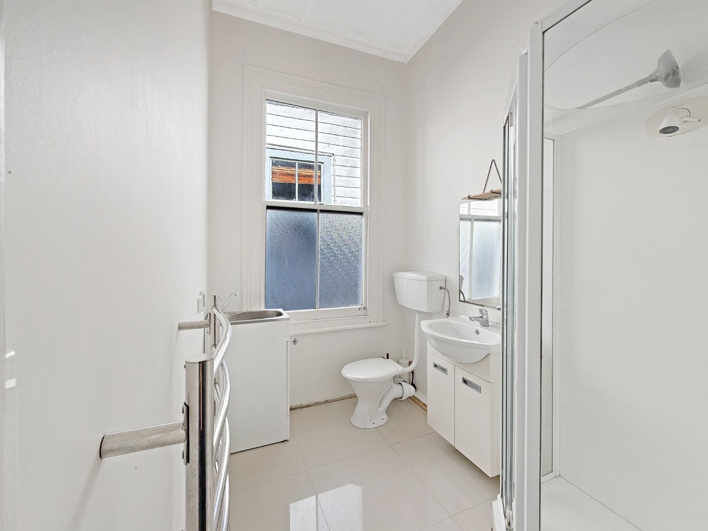 Charming 2-Bedroom Apartment in Prime Parnell Location  photo
