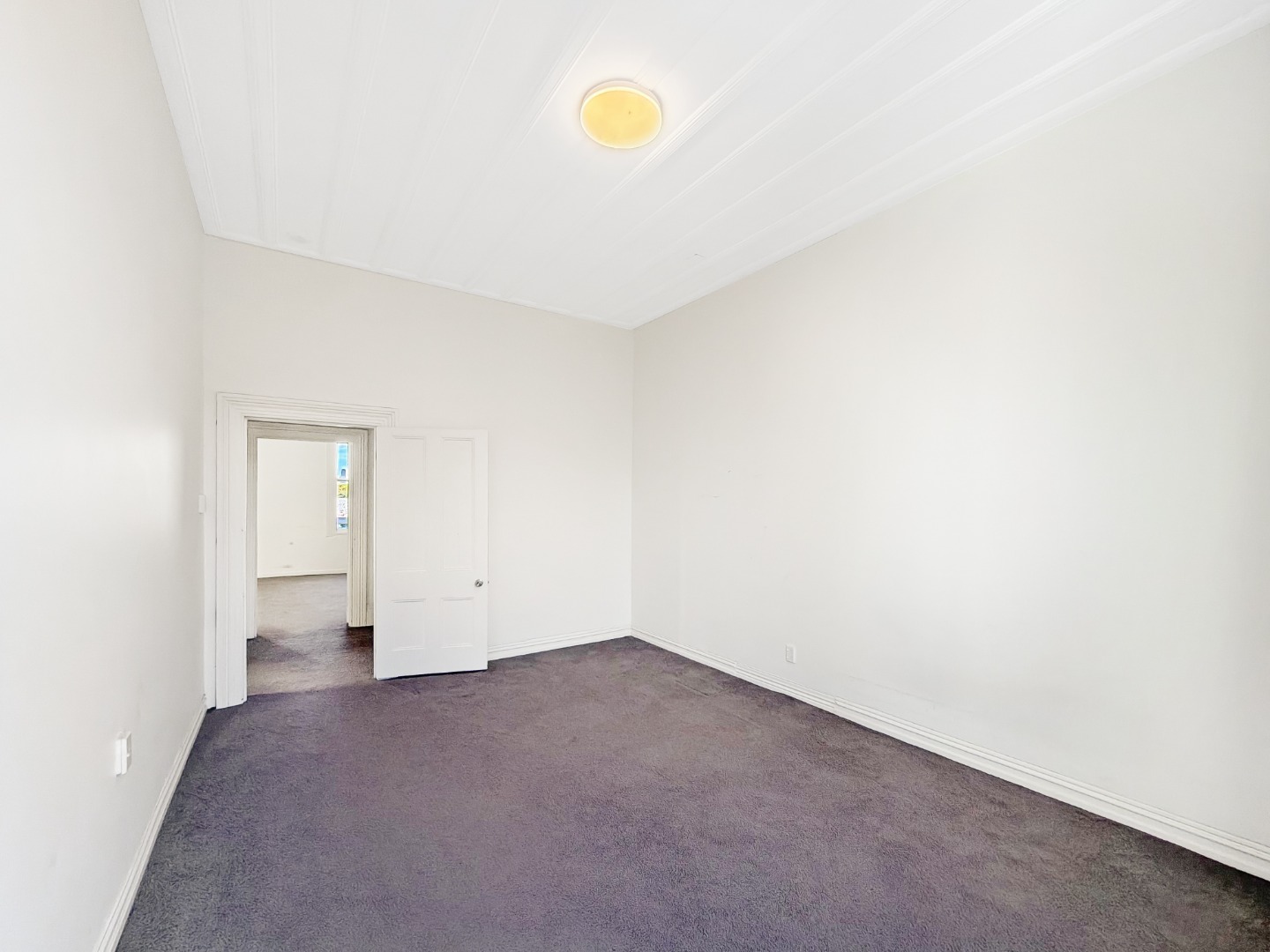 Charming 2-Bedroom Apartment in Prime Parnell Location  photo