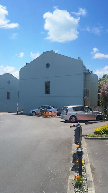 PAPATOETOE - Shirley Road 3 Bedroom Townhouse photo