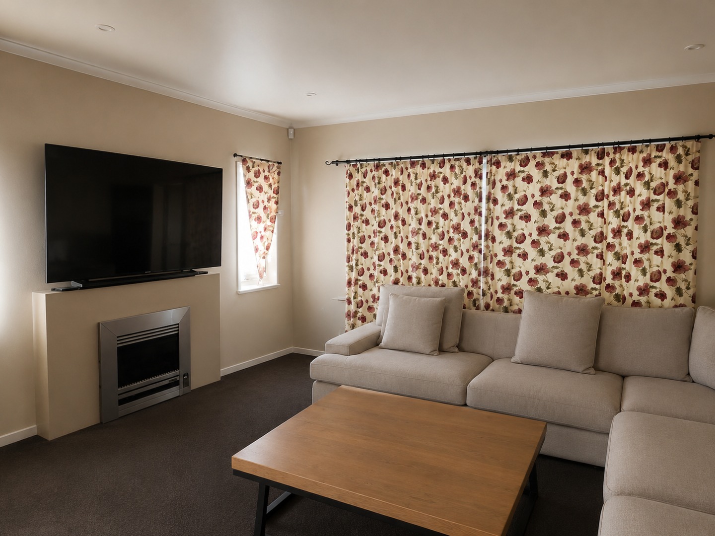 Papakura - Stand Alone 2 Bedroom House photo
