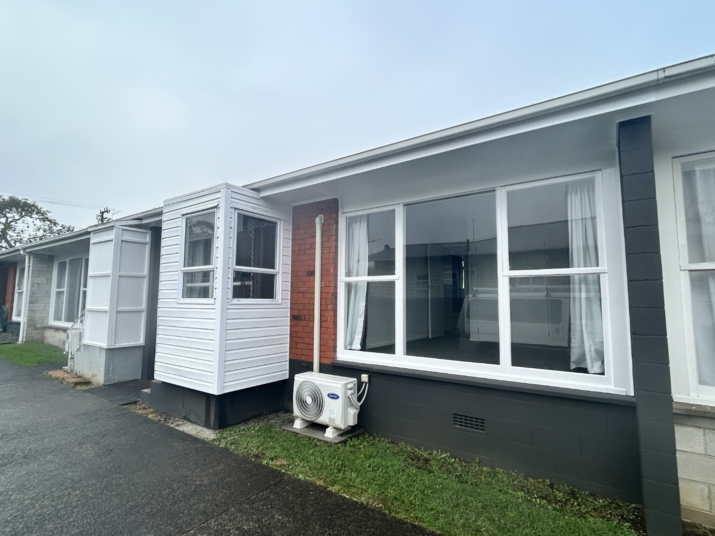 RENOVATED 2 bedroom unit photo