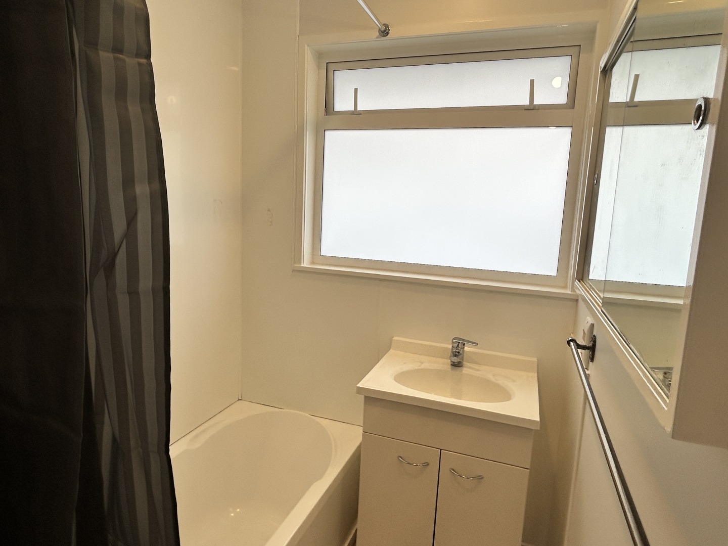 RENOVATED 2 bedroom unit photo