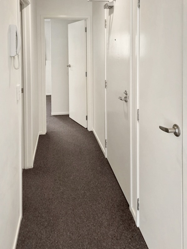 2T/3 Keystone Ave - Location! photo