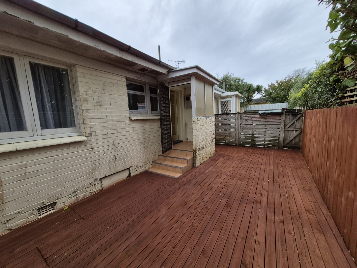 EPSOM :  Selwyn Road 2 Bedroom and study  photo