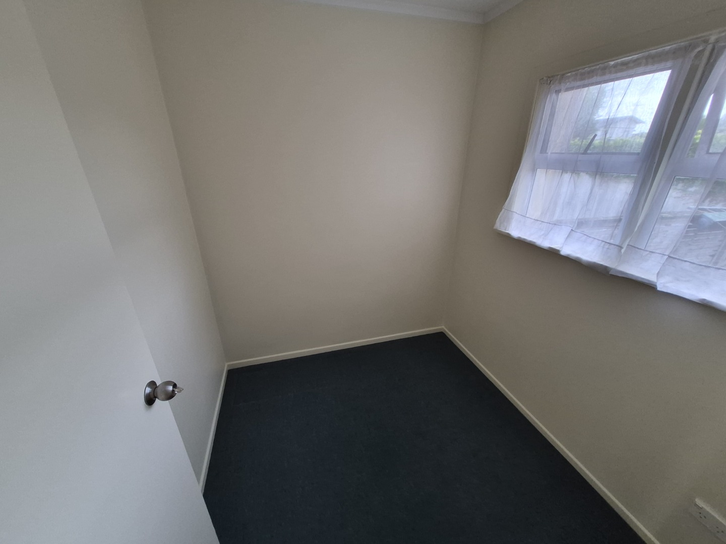 EPSOM :  Selwyn Road 2 Bedroom and study  photo