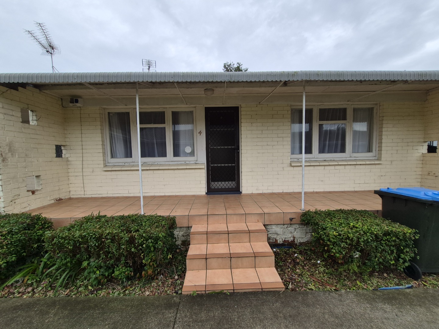 EPSOM :  Selwyn Road 2 Bedroom and study  photo