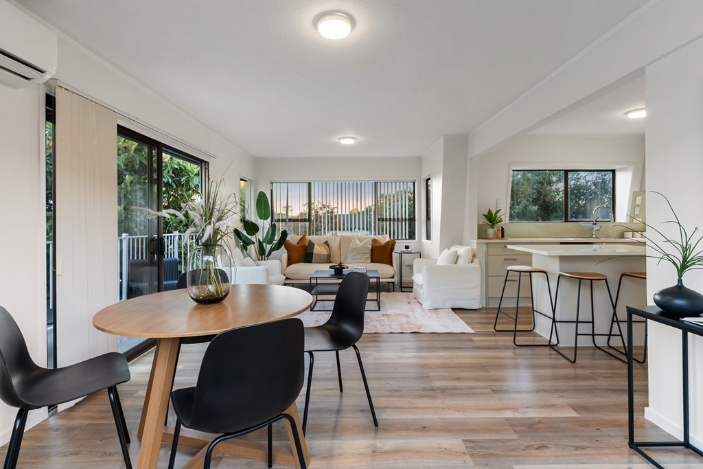 Family Living in Prime Remuera – Double Grammar Zone photo