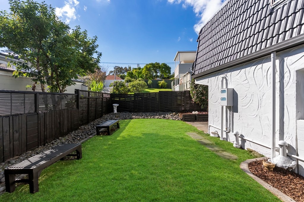 Family Living in Prime Remuera – Double Grammar Zone photo