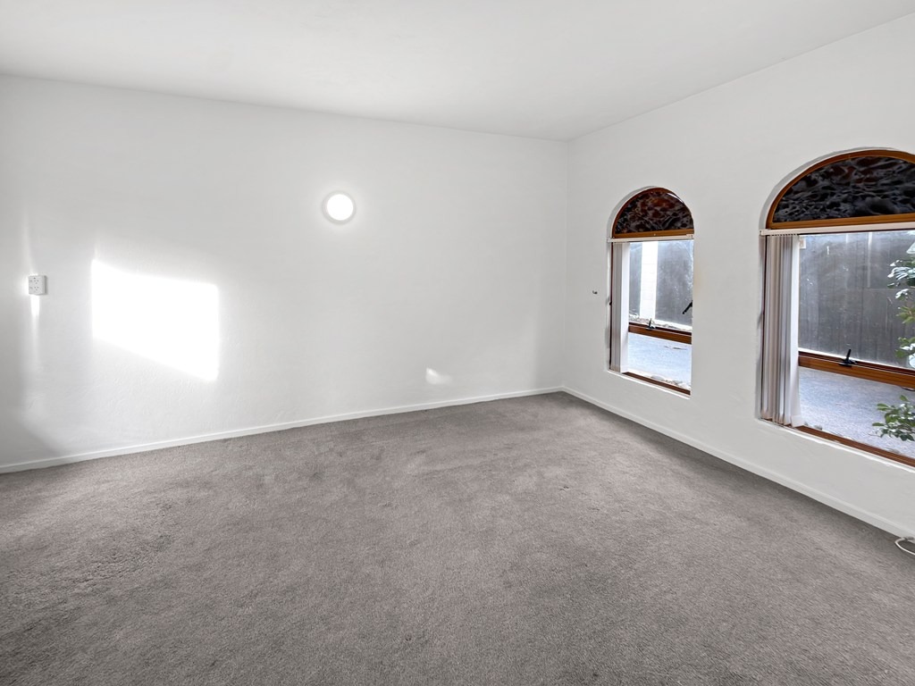 Family Living in Prime Remuera – Double Grammar Zone photo